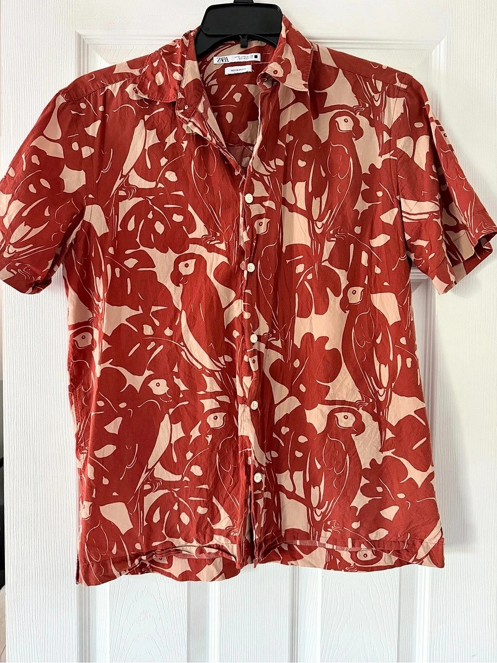 Zara Men's Burnt Orange Tropical Plant Bird Short Sleeve Button Up Shirt, Medium